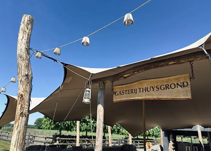 Thuysgrond مكان تخييم